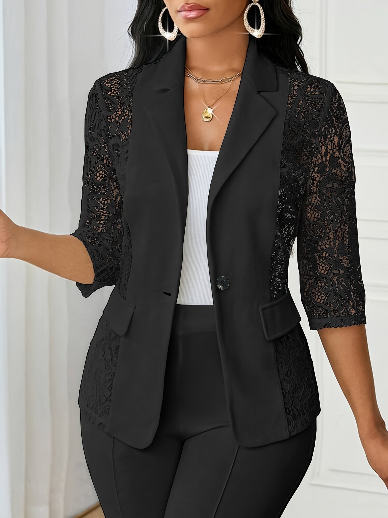 European And American Elegant Spring And Autumn Style, Lapel Button Front Opening with Decorative Pocket Flaps, 7-Point Sleeve Patchwork Lace Women'S Blazer.